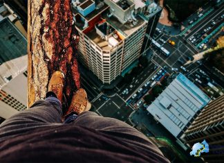 IT TAKES SELFLESS COURAGE TO MAKE OTHERS BENEFIT FROM YOUR LIFE PURPOSE