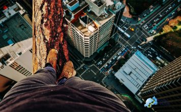 IT TAKES SELFLESS COURAGE TO MAKE OTHERS BENEFIT FROM YOUR LIFE PURPOSE